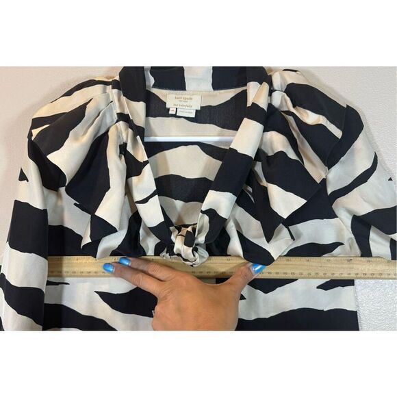 Kate Spade Catarina Zebra Print 100% Silk Ruffle Collar Tie Blouse Women's M - Picture 11 of 12